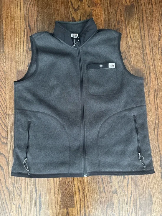 The Northface Men’s Charcoal Gray Sweater Vest XL Dad Core