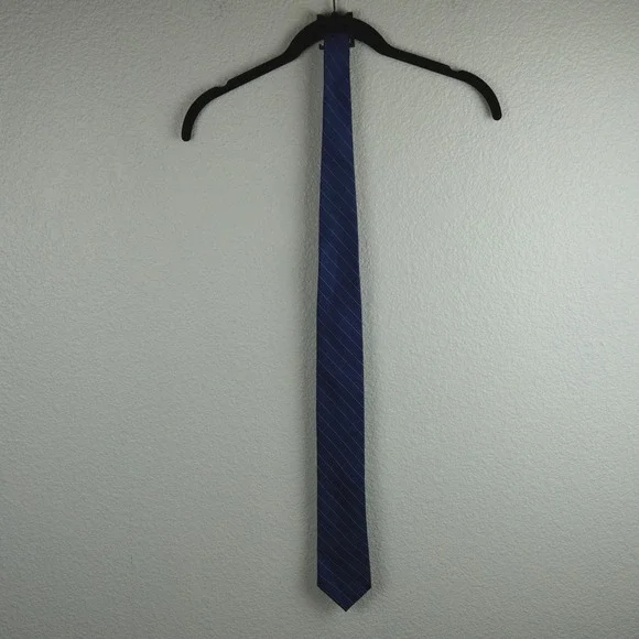 Calvin Klein Mens Necktie Silk Blue Plaid Business Formal‎ Office Career