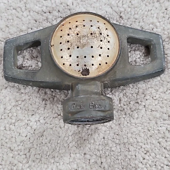 Vintage Rain Bird Galvanized Metal Aluminum Sprinkler Head Lawn Hose Attachment