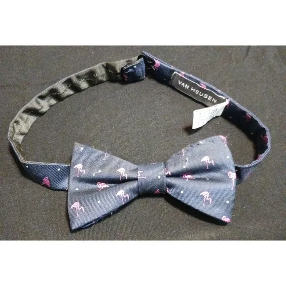 Van Heusen‎ Men's Pre-Tied Navy Blue Flamingo Print Adjustable Bow Tie