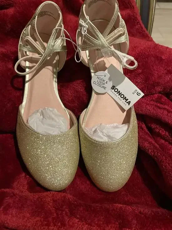 Sonoma Goods For Life Gamoraa Girls' Gold Glitter Dress Shoes Size 6