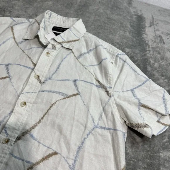 Banana Republic NWT Geometric Art Linen Blend Slim Fit Button Shirt Mens S Beach