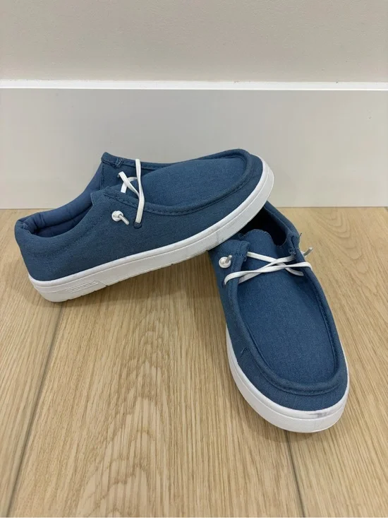 Capelli New York Boys Preppy Coastal Boat Deck Canvas Slip-On Shoes in Blue