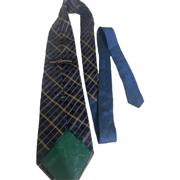 TOMMY HILFIGER DARKBLUE YELLOW CHECKER 100% SILK‎ NECKTIE TIE