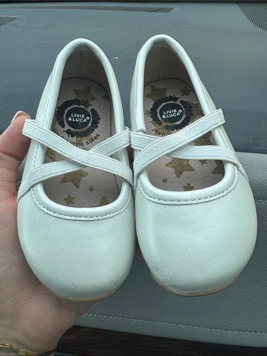 Livie & Luca Girls  White Cross-Strap Mary Jane Ballet Flats