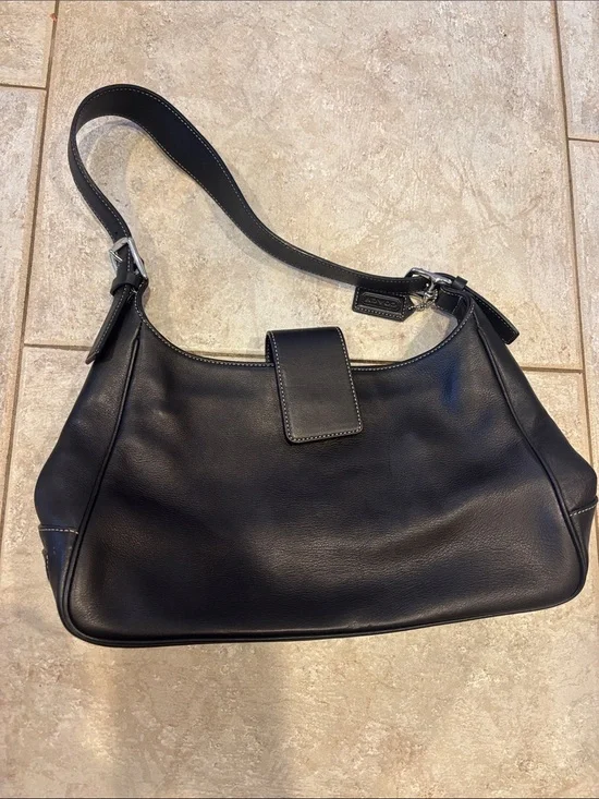 Vintage Coach Hamptons Leather Hobo Bag Style #7783