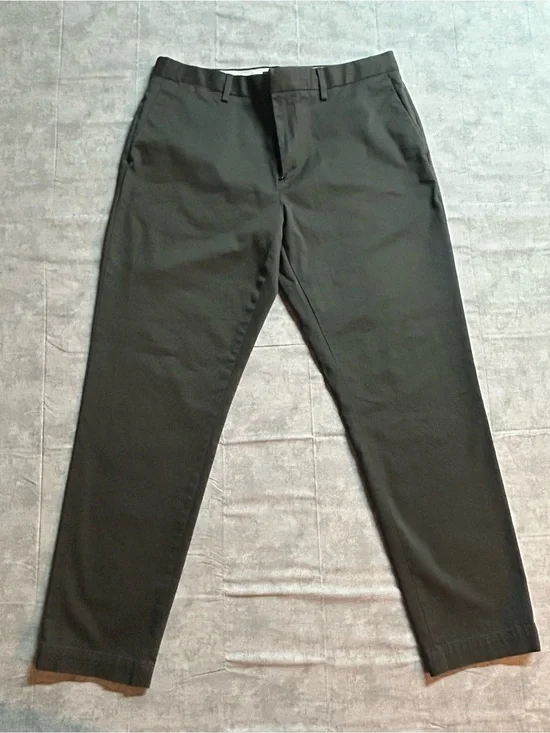 Banana Republic Men's Mason Athletic Tapered Fit Chino Pants 35x32
