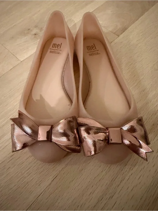 Mel by Melissa Pink Jelly Ballet Flats with Metallic Rose Bow