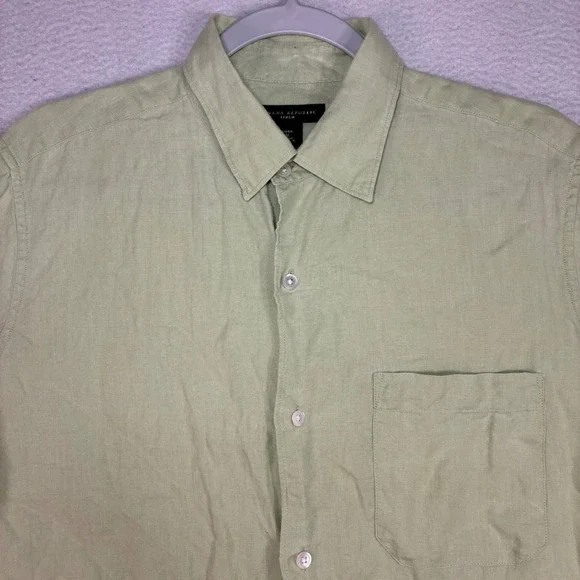 Banana Republic Linen Button Shirt Men M Green Short Sleeve Chambray Summer