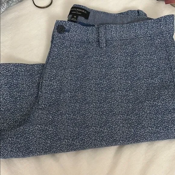 Banana Republic Blue/White Patterned Aiden  Shorts