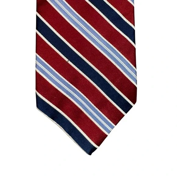 Jones New York Mens Silk Necktie Red Navy Blue Light Blue Striped RN121148