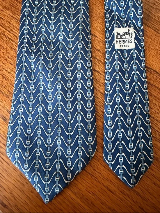 HERMES - Designer Blue Patterned Men’s Vintage Silk Tie
