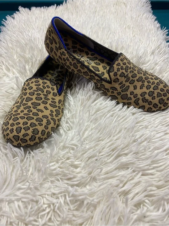 ROTHYS Cheetah Leopard Print Slip-On Loafers Size 4