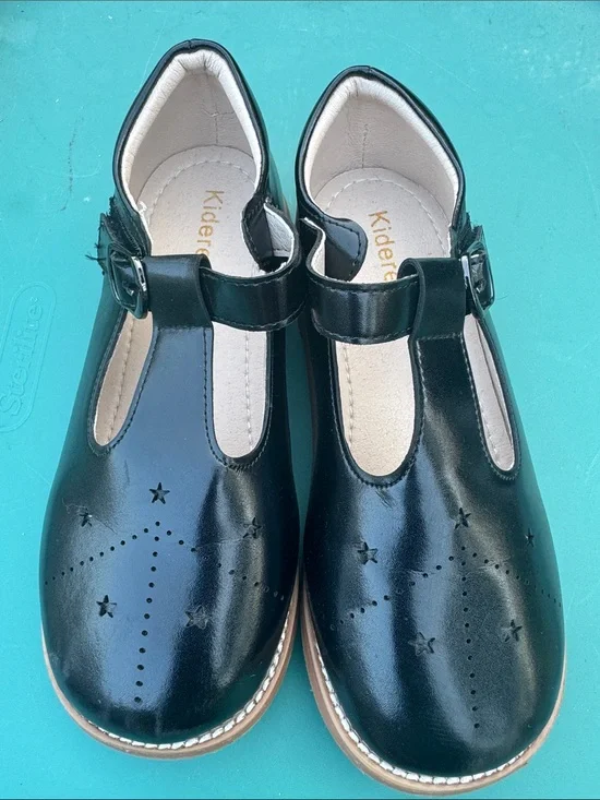 Mary Jane Black T-Strap Dress Shoes with Star Perforation