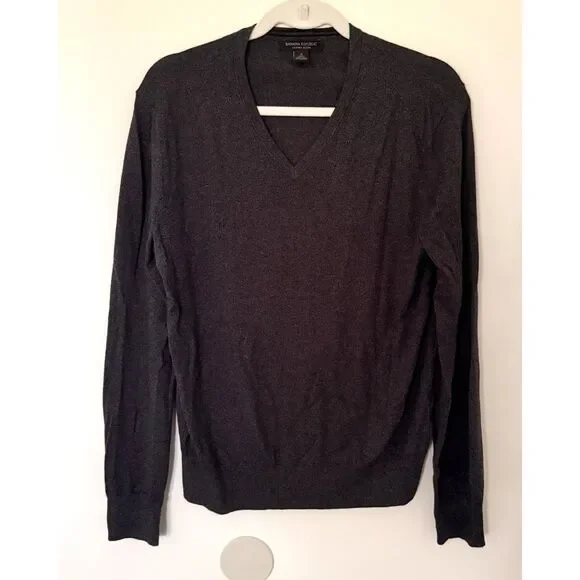 Banana Republic Gray Silk Cotton Cashmere Blend V Neck Knit Sweater Sz S