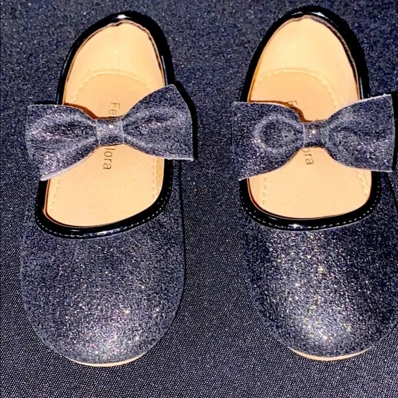 FELIX  & FLORA GIRLS  SIZE 8 BLACK GLITTERY DRESS SHOES HOOK LOOP STRAP W/‎ BOW