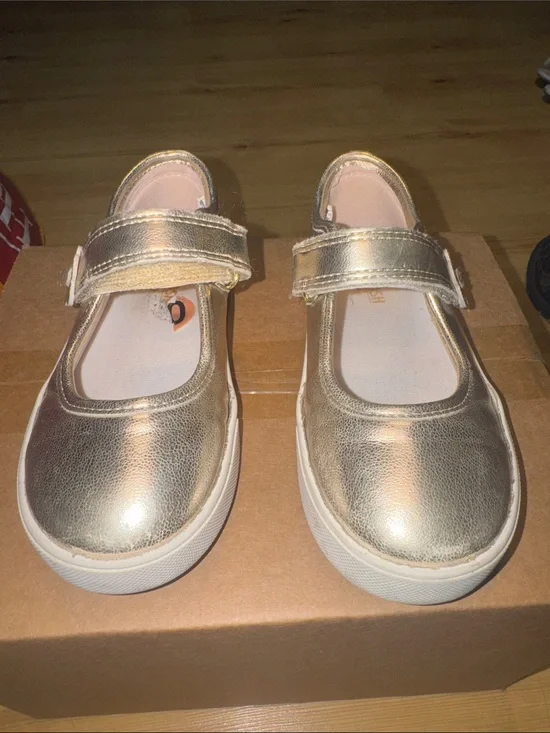 OshKosh B'gosh Girls Metallic Gold Mary Jane Sneakers with Hook-and-Loop Strap