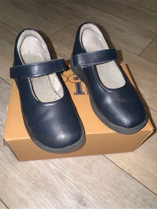 School Issue Navy Mary Jane Shoes with Strap