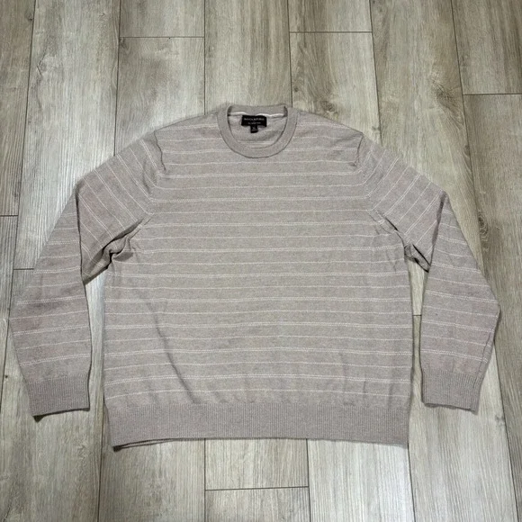 Banana Republic Sweater Mens XL Beige Merino‎ Wool Crew Neck Classic Preppy