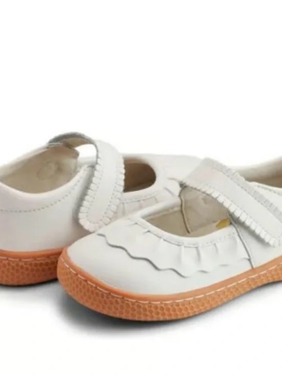 Livie and Luca Mary Jane White Pearl Ruche Leather Shoes Sz 13