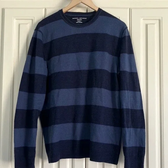 Banana‎ Republic 100% Wool Striped Long Sleeved Crew Neck Sweater Size Large