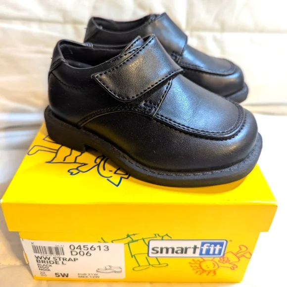 Smartfit Boys Black Dress Shoes Size 5W