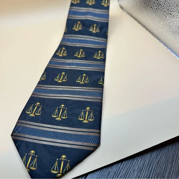 Sophisticated‎ Navy and Gold Scales Tie
