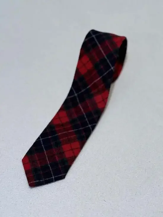 Pendleton Vintage Red and Black Tartan Plaid Wool Necktie