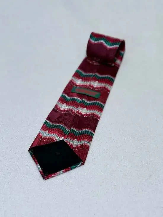 Tabasco McIlhenny Co. Vintage Novelty Silk Necktie Red and Green Pattern
