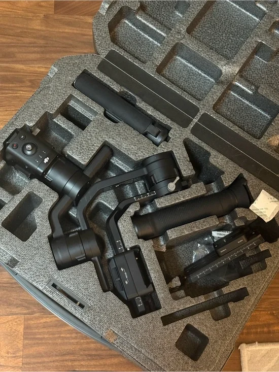 DJI Ronin-S 3-Axis Camera Gimbal Stabilizer – Great Condition