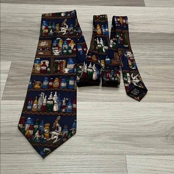 Alynn Tie Men's 