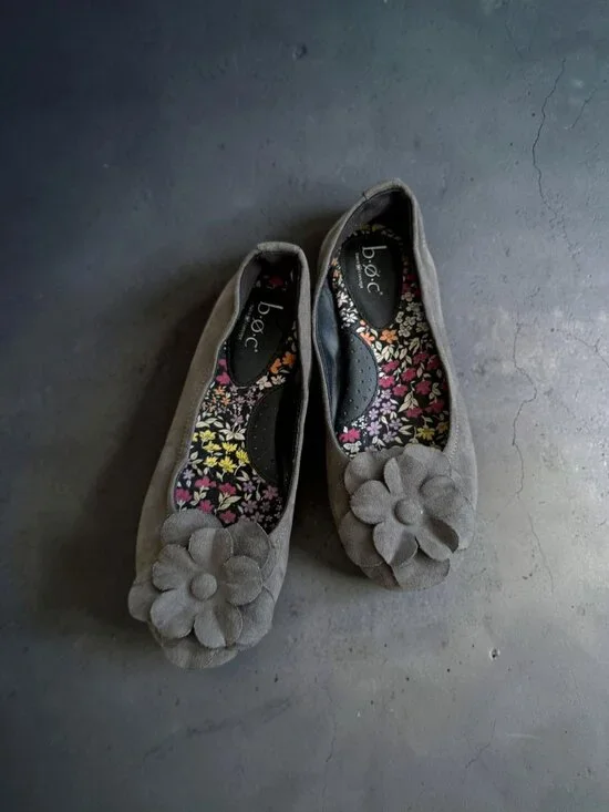 BOC Girls Gray Floral Ballet Flats Size 3