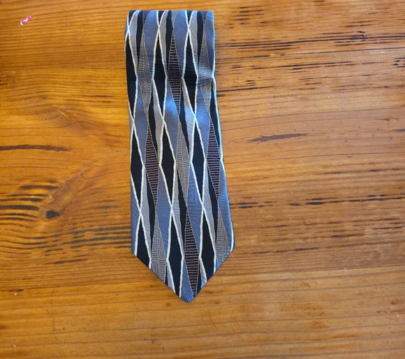 Geoffrey Beene  vintage Black, Blue and Silver Diagonal Stripe Tie