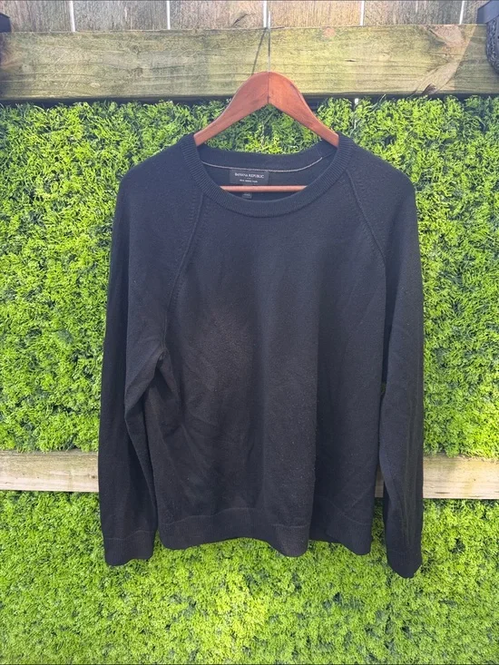 Banana Republic Men's Black 100% Merino Wool Crewneck Pullover Sweater