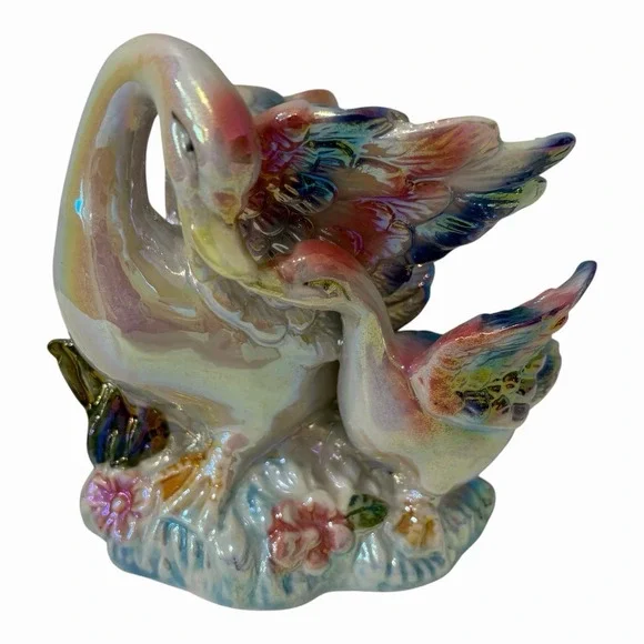 Vintage Iridescent Swan Figurine goose mom baby Multicolored Flowers Decoration‎
