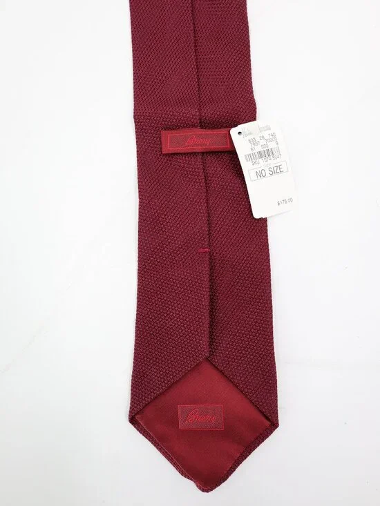 NWT Brioni Tie Men's w4 L60 knit Silk Necktie Hand Made in Italy Burgundy luxury