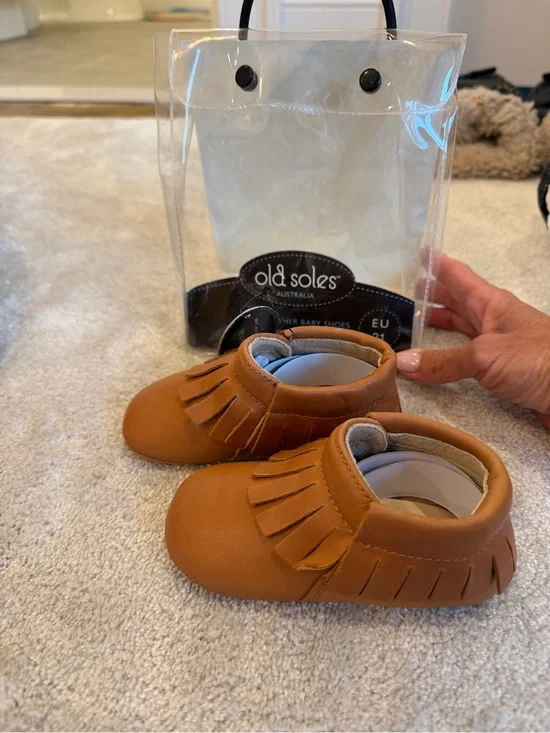 Old Soles Baby Fringe Moccasins in Tan Brown