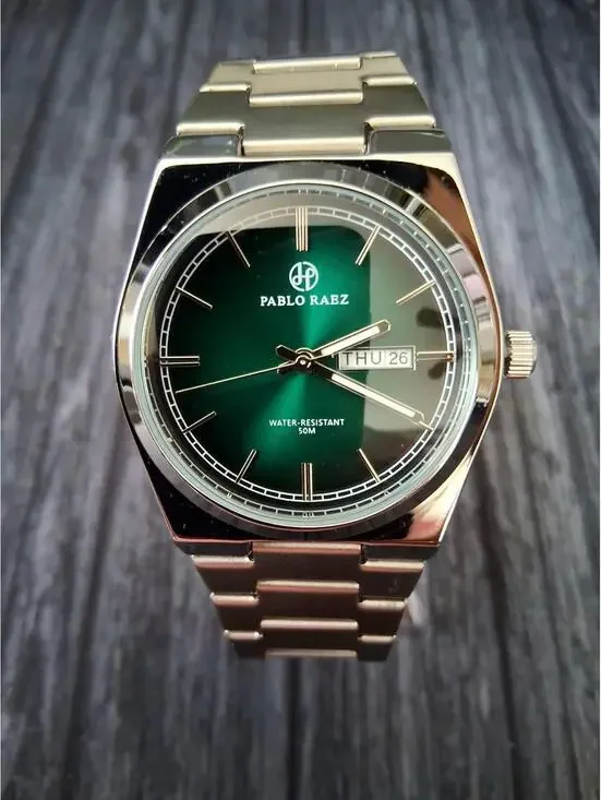 Pablo Raez Swiss‎ Design Mens Emerald Burst Men's Watch