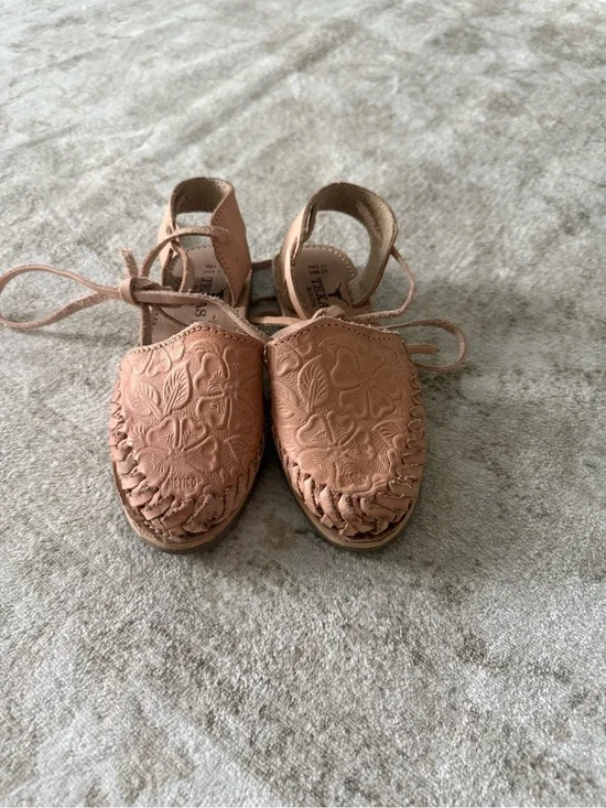 Girls Pink Leather Lace-Up Huarache Sandals