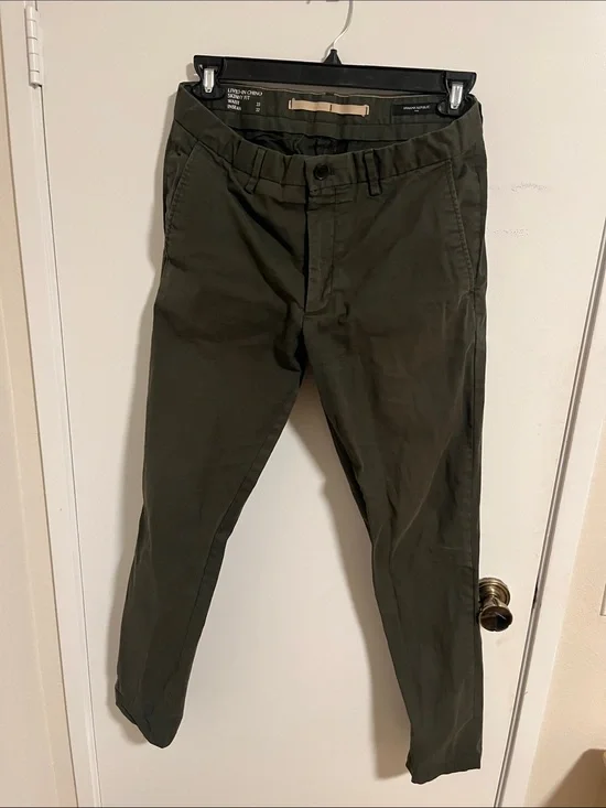 Banana Republic Men's Olive Green Chinos