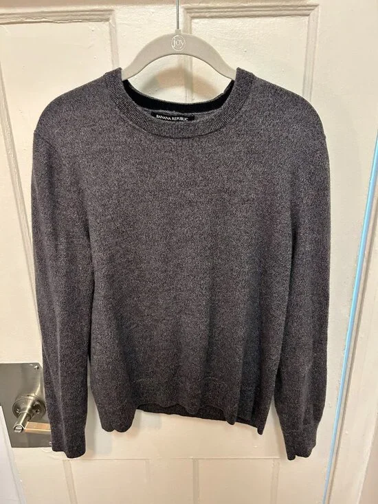 Grey Banana Republic Sweater