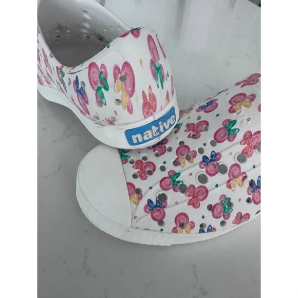 Native Disney shoes kids size 13