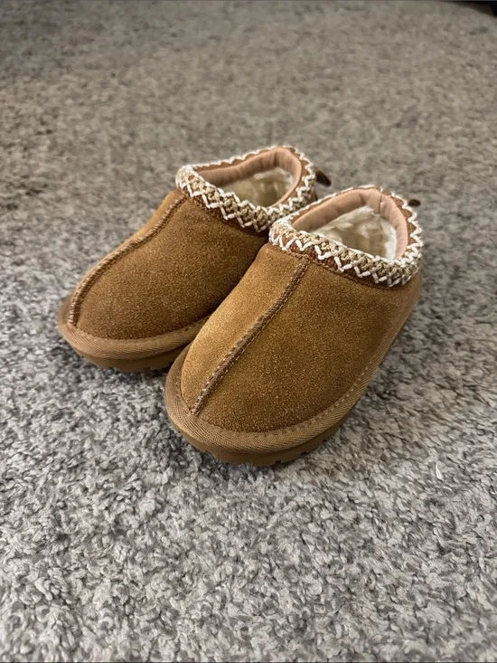 Tullabee/Altar’d State Kids Toddler Girl Slip On Moccasin - Brown - Size 8