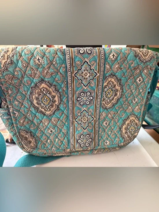 Vera Bradley Turquoise Paisley Quilted Laptop Messenger Bag