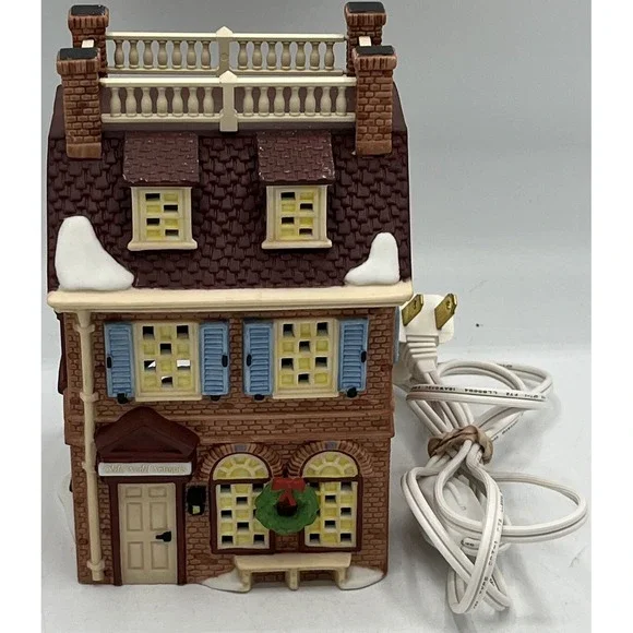 Dept 56 Disney Parks Village Series Olde World Antiques II Liberty‎ Square