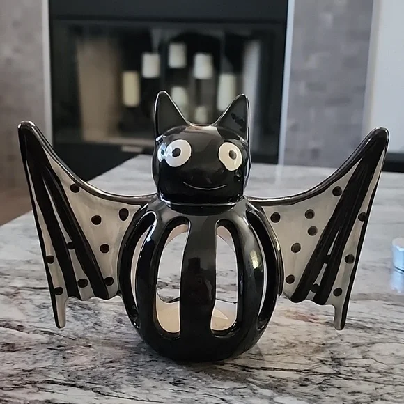 Bat Halloween Tea Light Candle Holder, Free Candles!