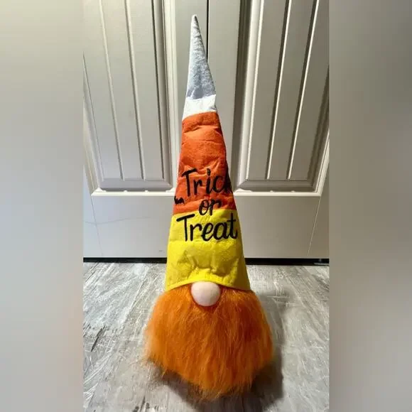 Trick or Treat Halloween gnome