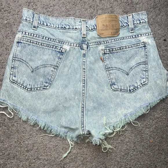 Vintage Levi's 1980s Orange Tab Cut Off Jean Shorts 34‎ Inch Waist