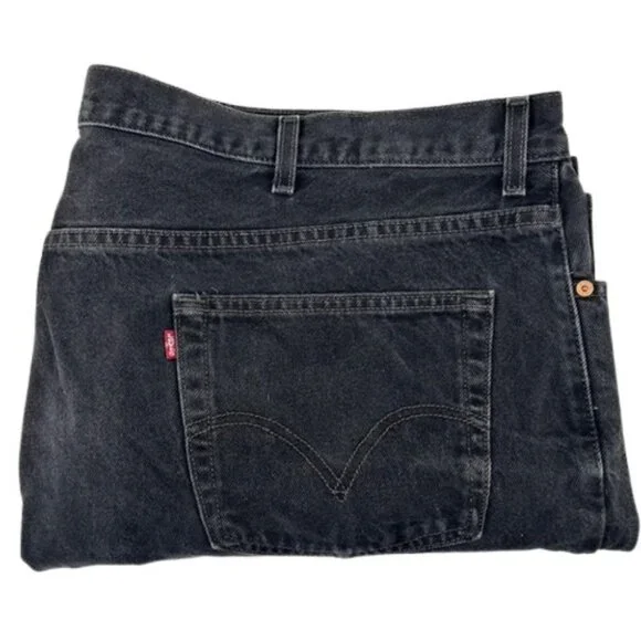 Vintage Men’s Levi’s 550 48x32 Black Relaxed Fit