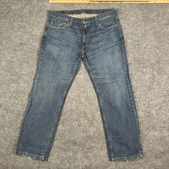 Levi's Jeans Mens Size 38x30 Blue 559 Relaxed Straight Leg Denim Casual Good